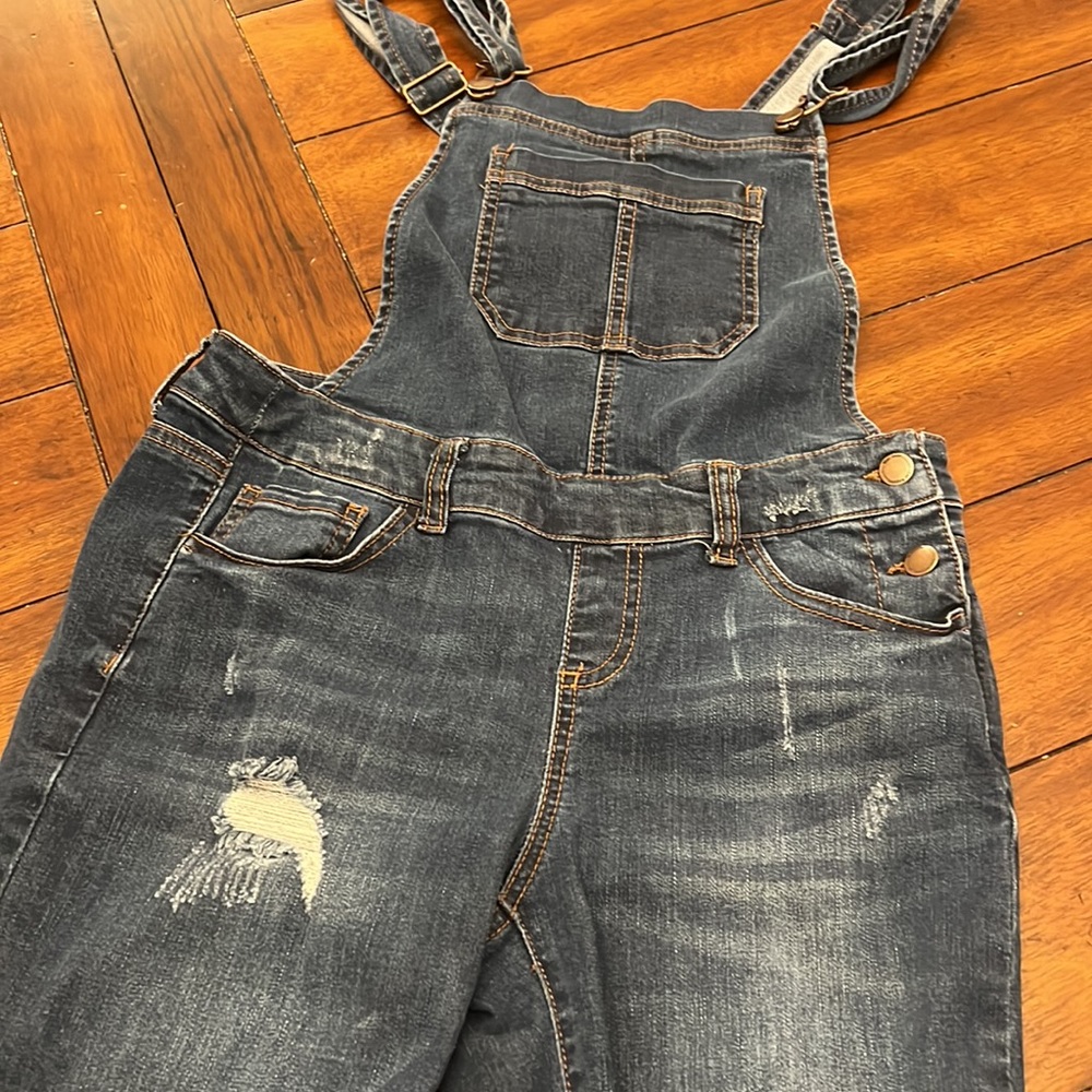 Overalls - Picture 4 of 10